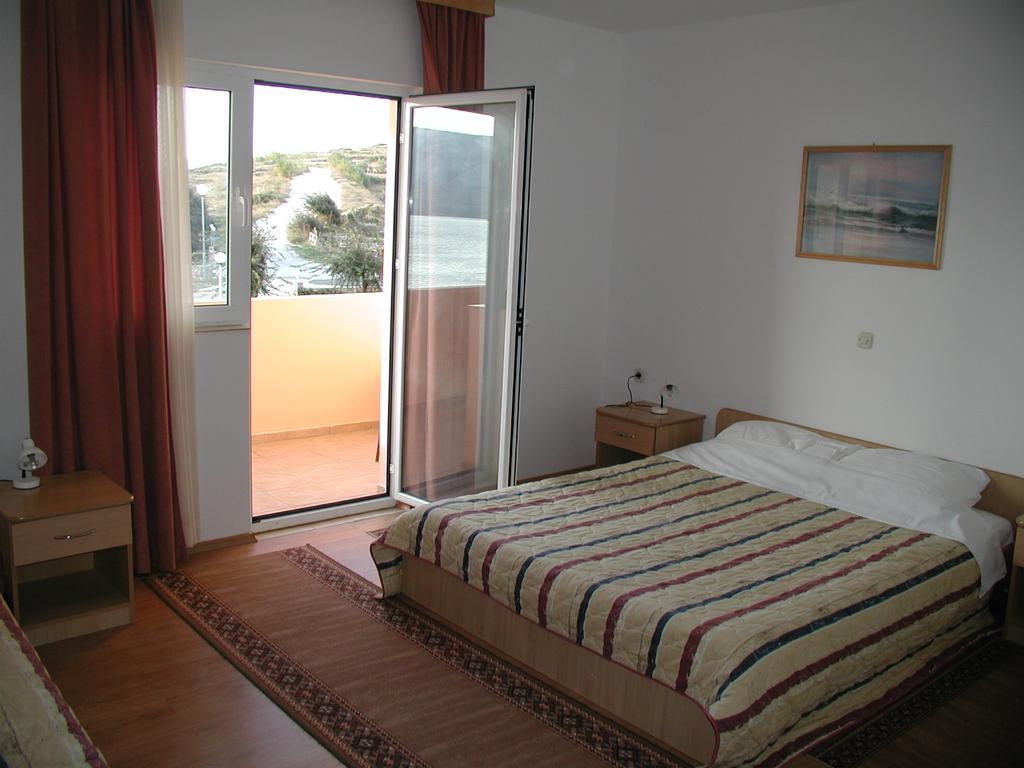 Hotel Tony Pag Town Chambre photo